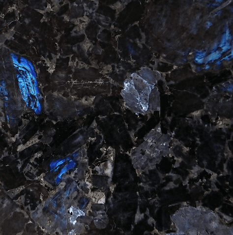 Поверхня каменю: Добринський лабрадорит (Extra Blue Ukraine)